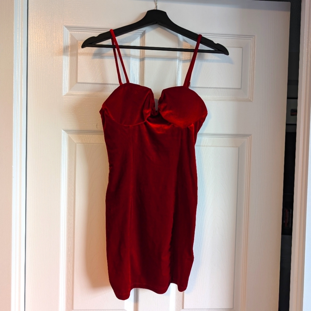 Cute Red Velvet Mini Dress Size Small Forever 21